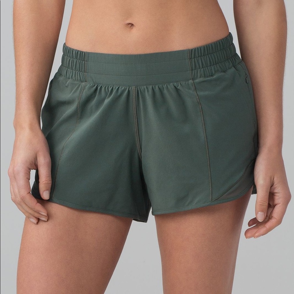 Lululemon Hotty Hot Short II TALL 4”